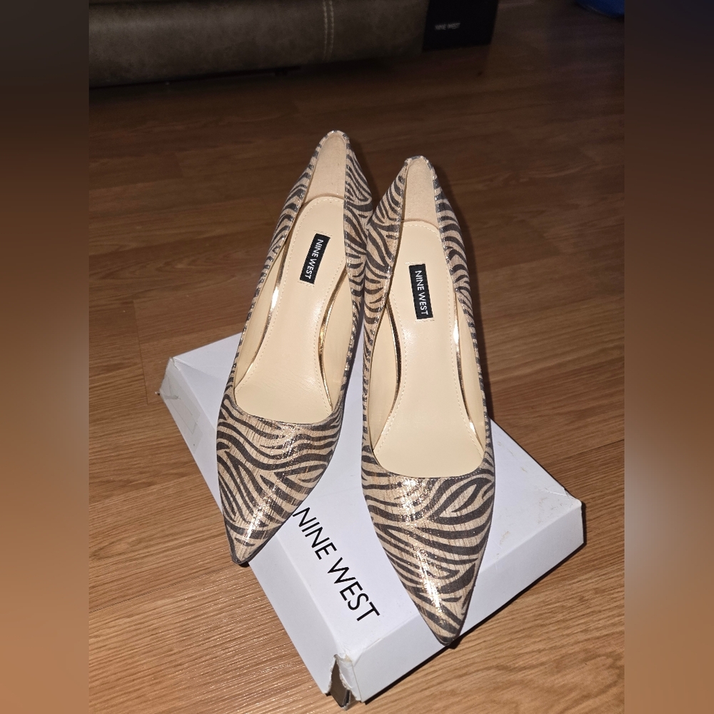 Nine West Zebra Print Heels Size 11 Brown with Gold
